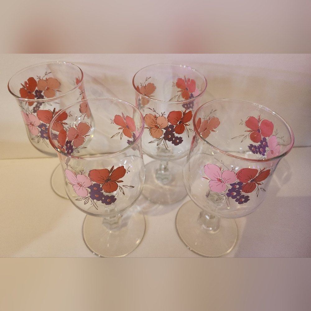 Vintage Galleria Stoneware Flower Floral Pink Gray Stemmed Glass Set of 4 - Picture 2 of 5